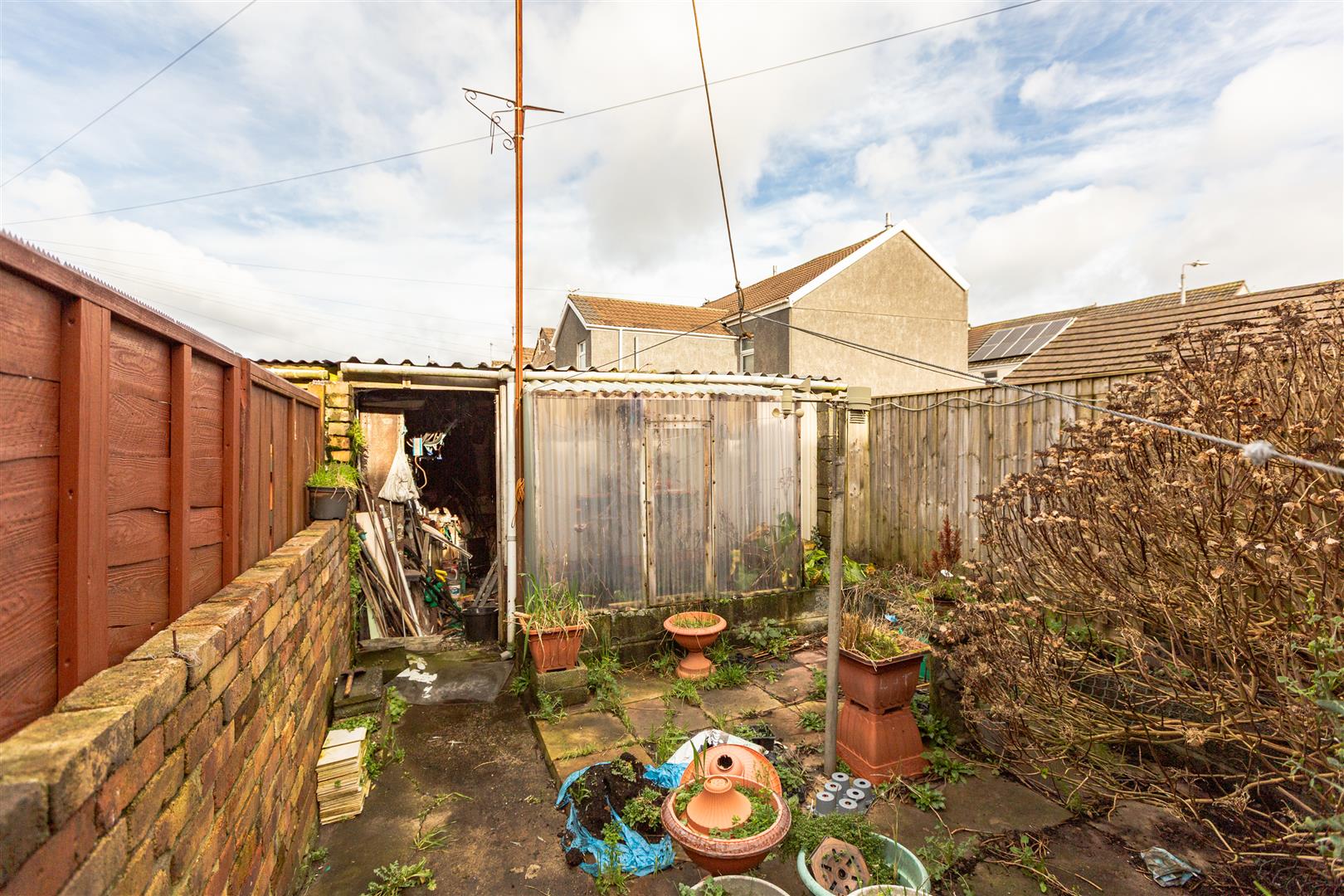 Lakefield Road, Llanelli, SA15 2UE